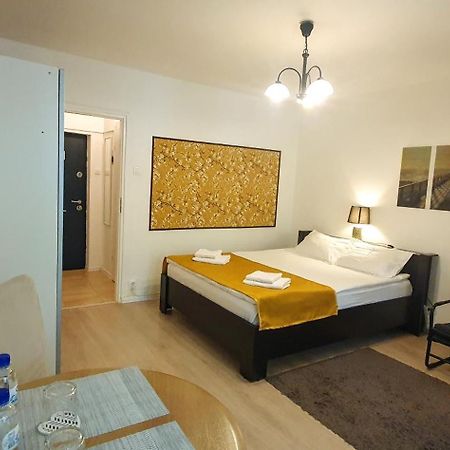 City Break Park Studio บูคาเรสต์ ภายนอก รูปภาพ